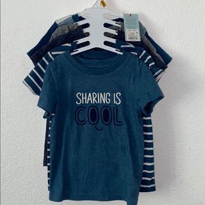 5 for $20! 💙 Toddler boys shorts 2t